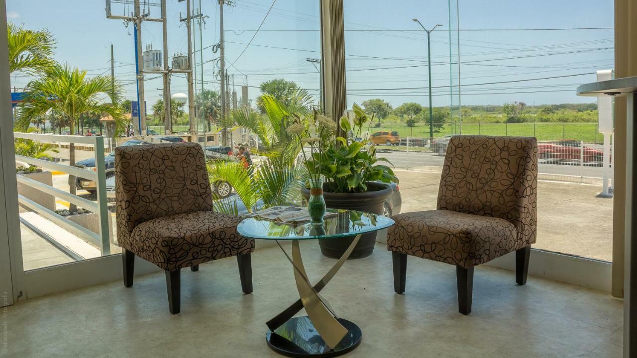 Bonitto Inn Tampico Aeropuerto Экстерьер фото